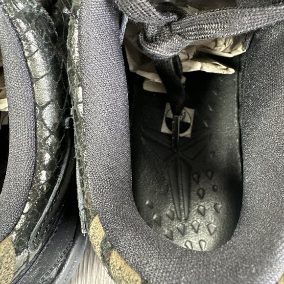 Size 9-  Nike Zoom Kobe VIII EXT Low Year of the Snake - Black MINT main image 11